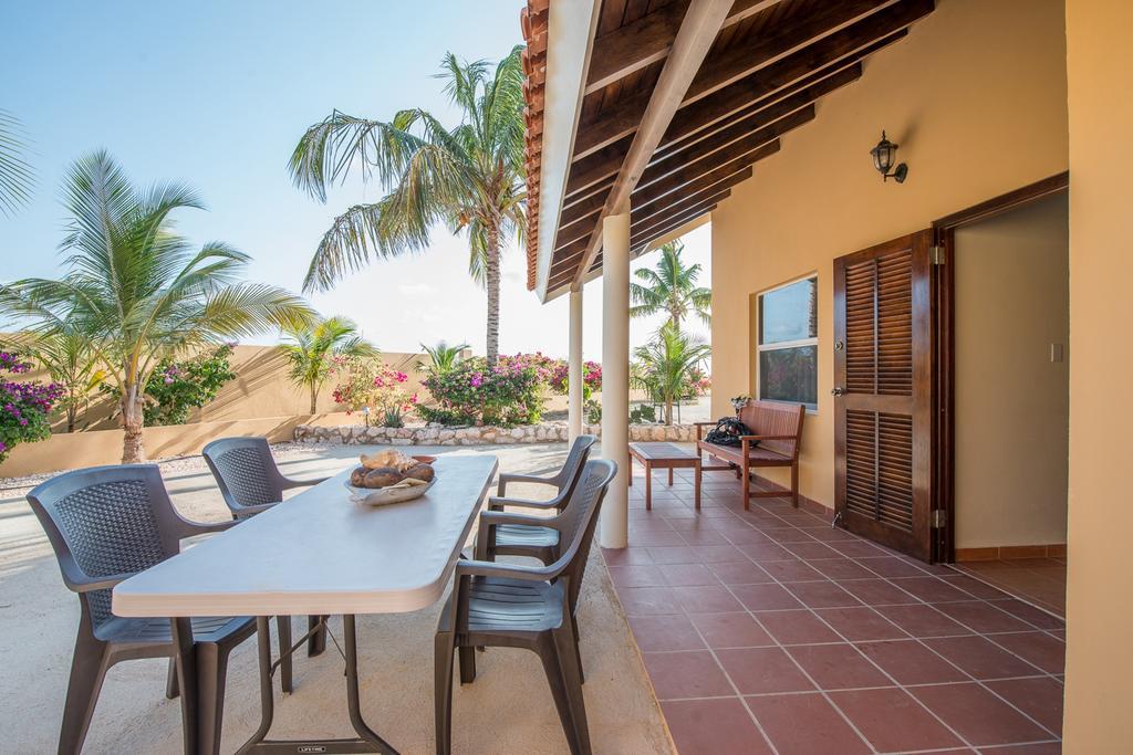 Lagun Blou Dive And Beach Resort Eksteriør bilde